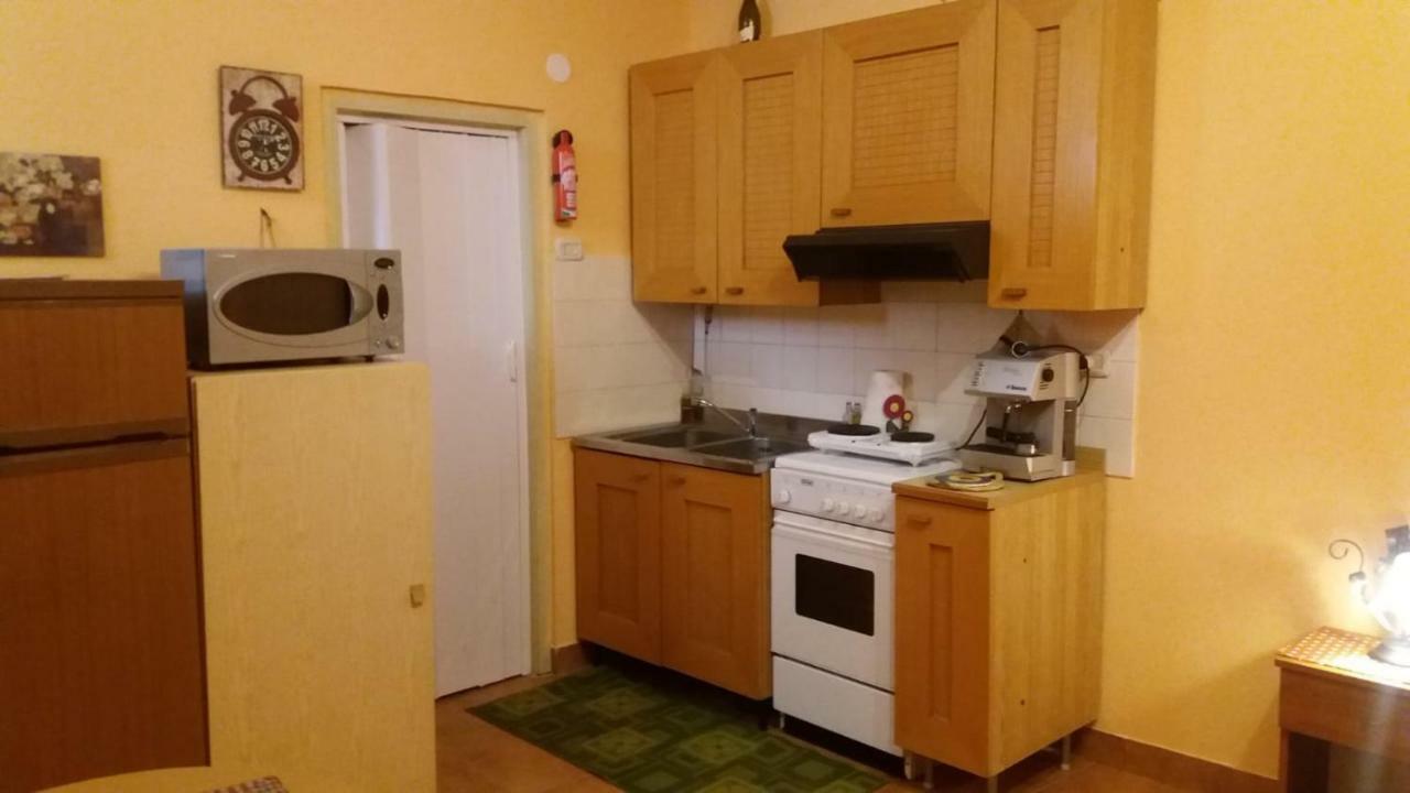 Cottage Gole Alcantara Gloria Room Graniti ภายนอก รูปภาพ
